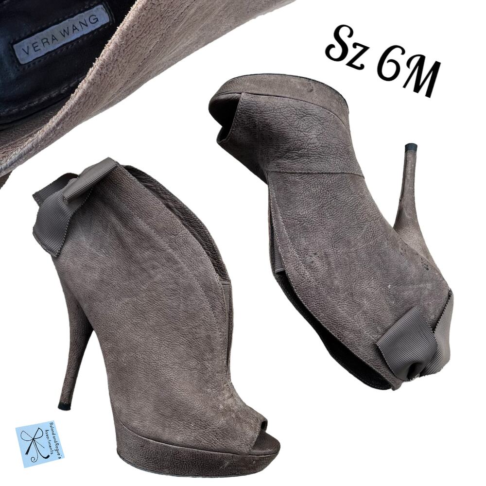 Vera Wang Royce Leather Bow Heel Peep Toe Booties Sz 6M